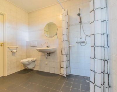 Freistehende Villa in Diessen mit Whirlpool