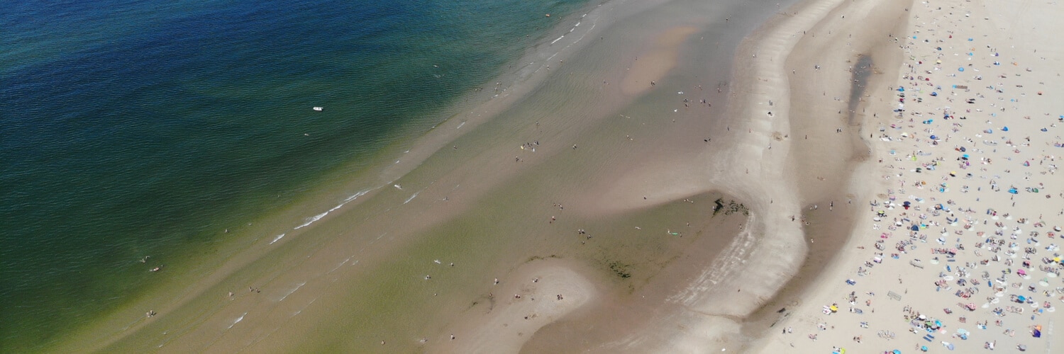 Strand von Bergen aan Zee