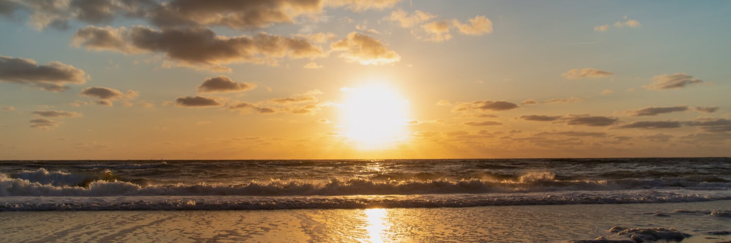 Petten Strand bei Sonnenuntergang